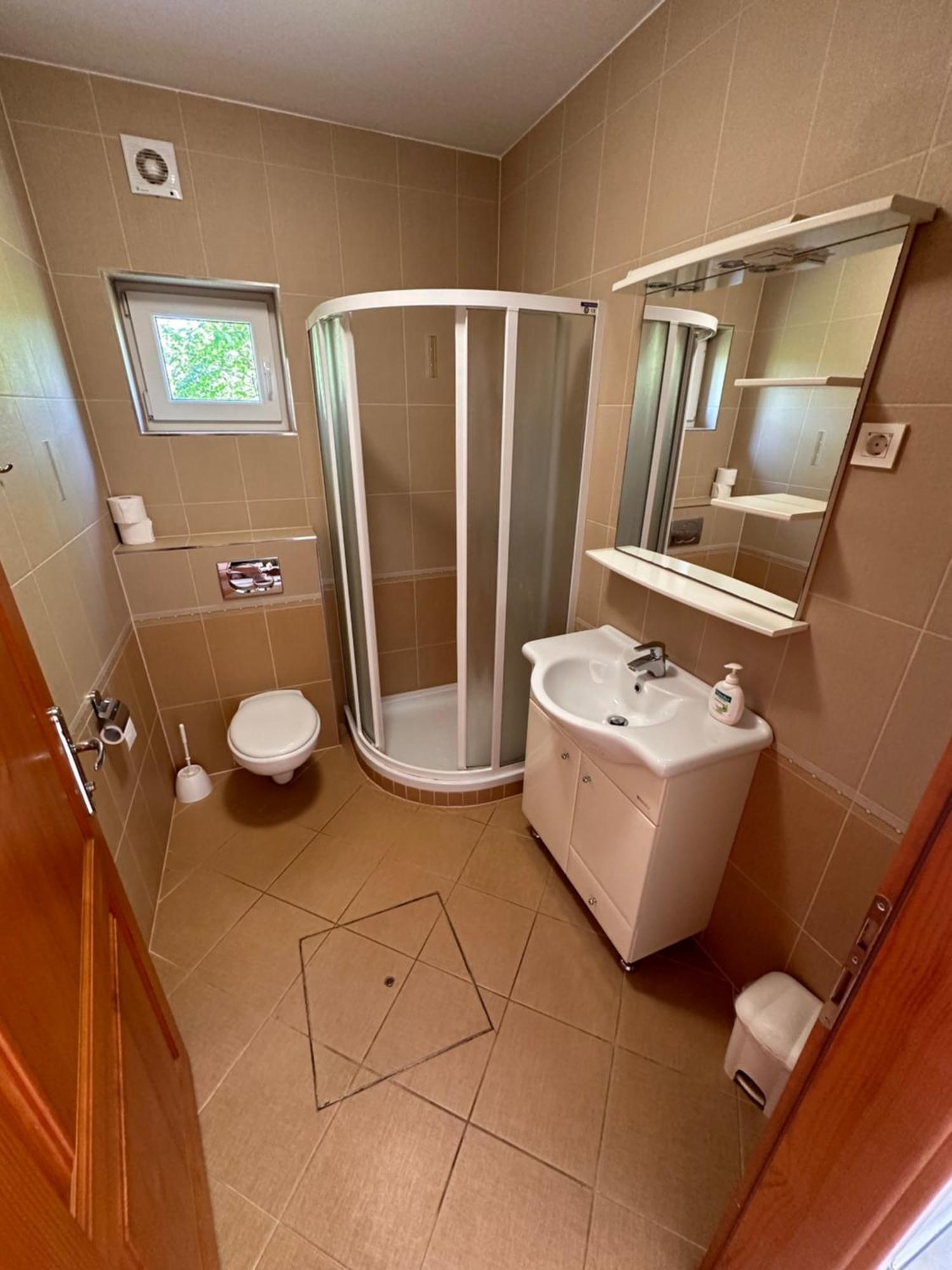 Apartments Suster Stari Trg ob Kolpi Bagian luar foto