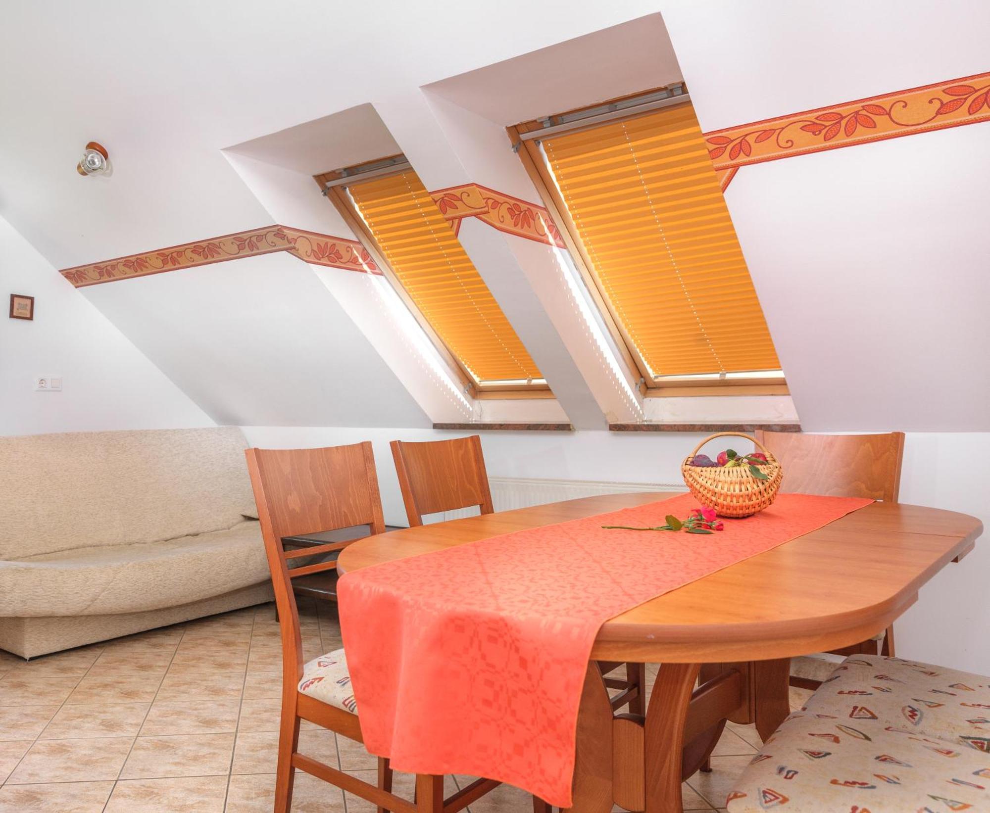 Apartments Suster Stari Trg ob Kolpi Bagian luar foto