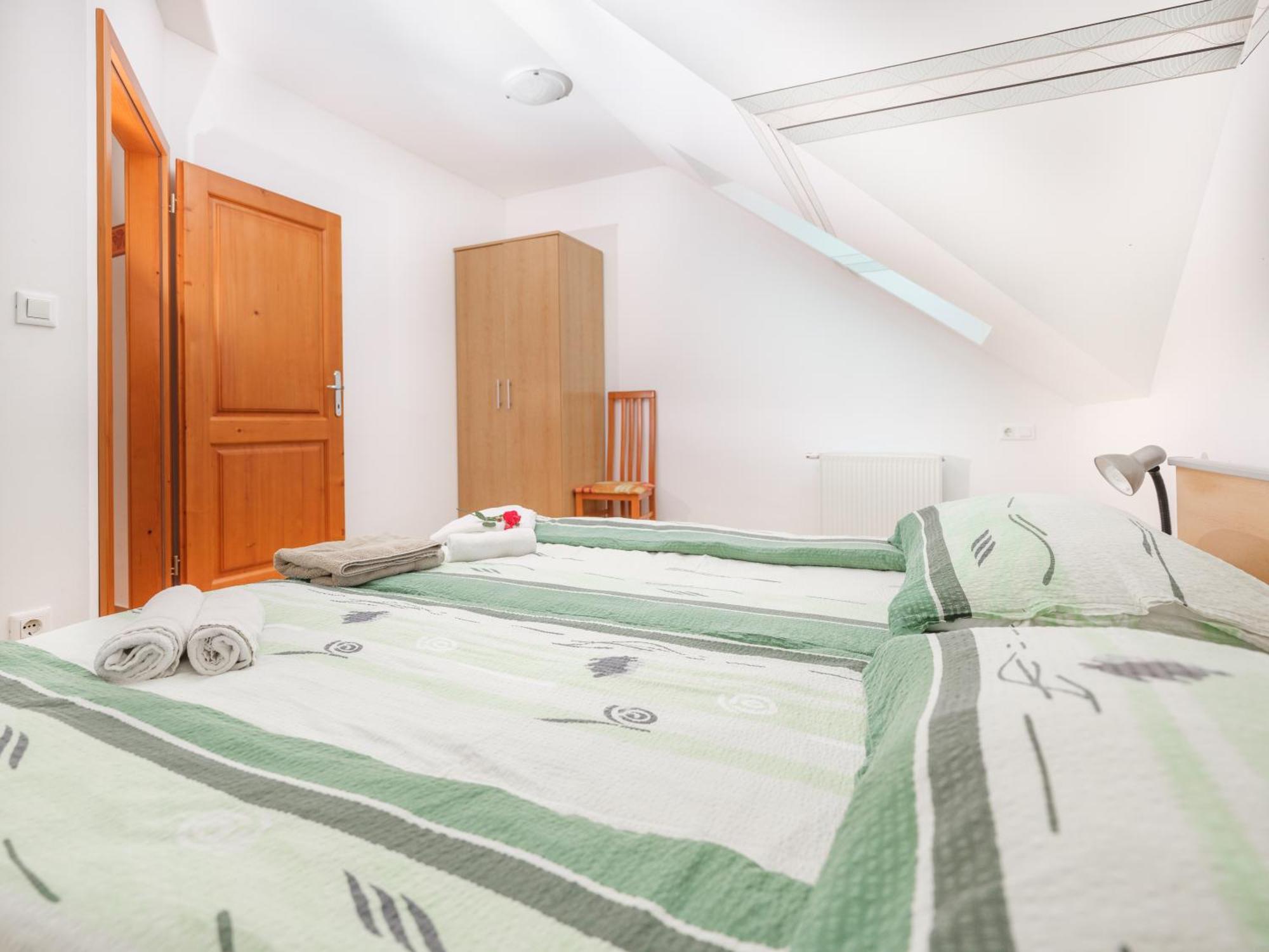 Apartments Suster Stari Trg ob Kolpi Bagian luar foto