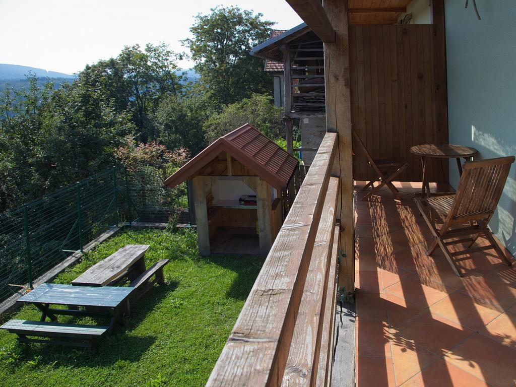 Apartments Suster Stari Trg ob Kolpi Bagian luar foto